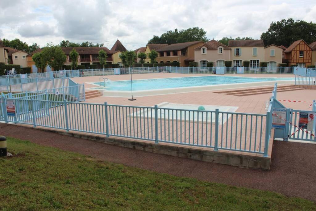 Residence Du Lac-Monflanquin Appartement Rdc 외부 사진